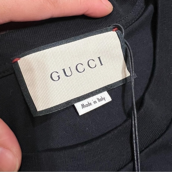 GUCCI FELINE graphic tee beautiful details of beads & Sequins in XXS fits large - Picture 11 of 15
